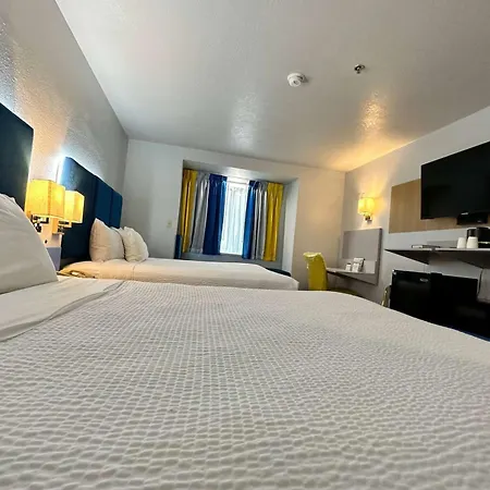 Microtel Inn & Suites By Wyndham Gallup - Pet Friendly Extérieur photo