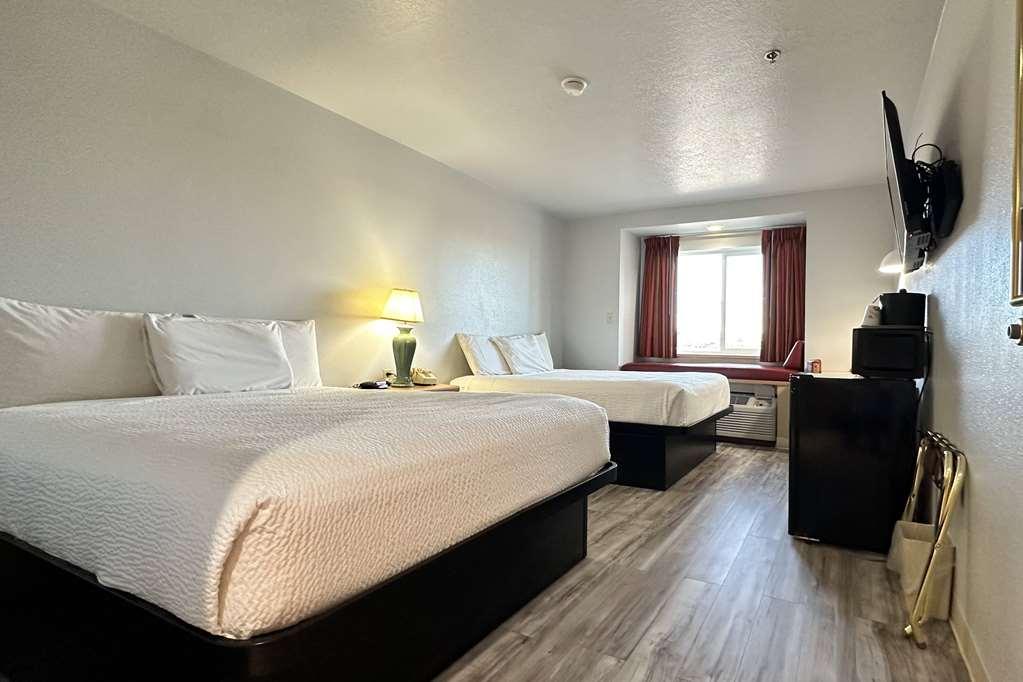 Microtel & By Wyndham - Pet Friendly Motel Gallup